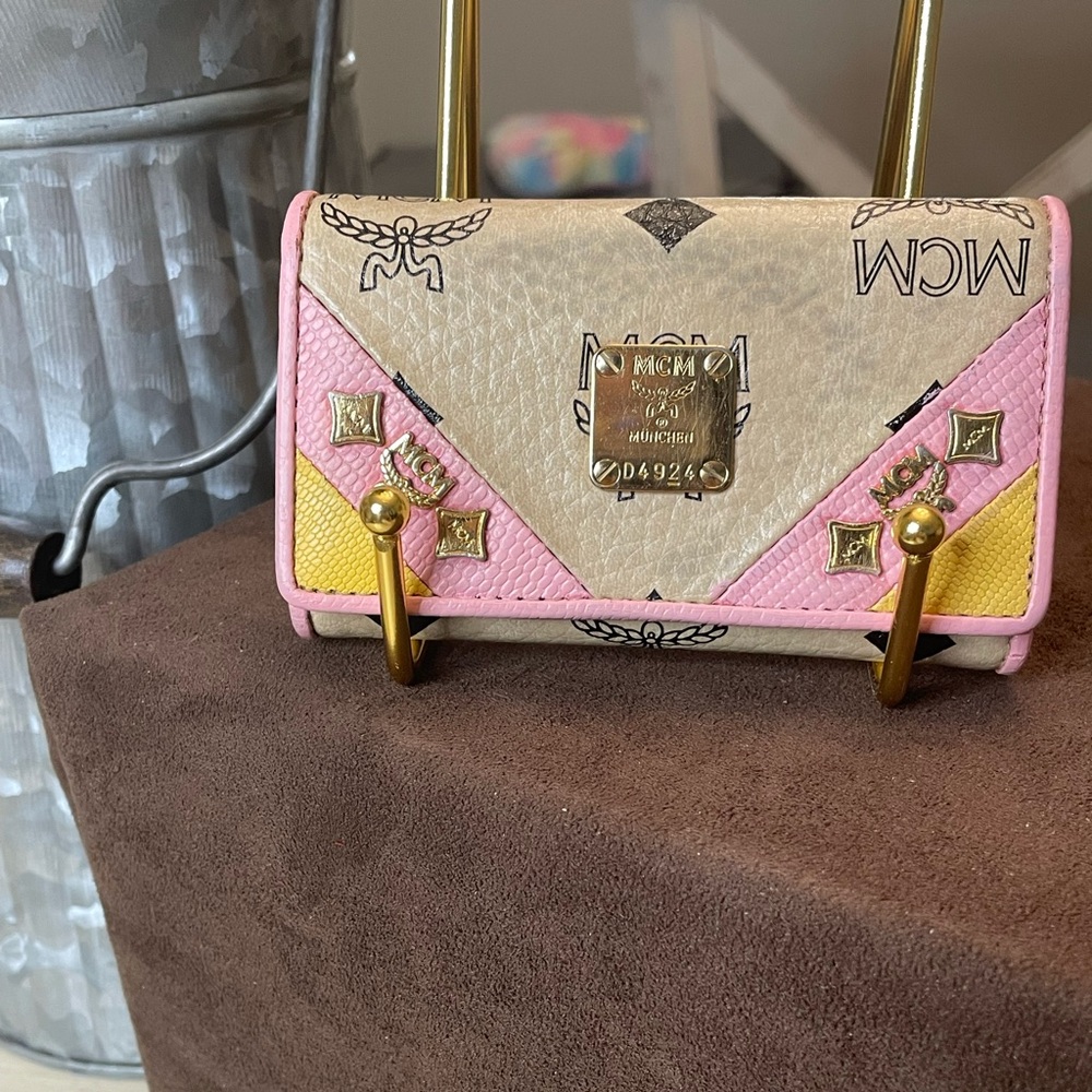 MCM Cream, Pink, and Yellow Women's Keyholder